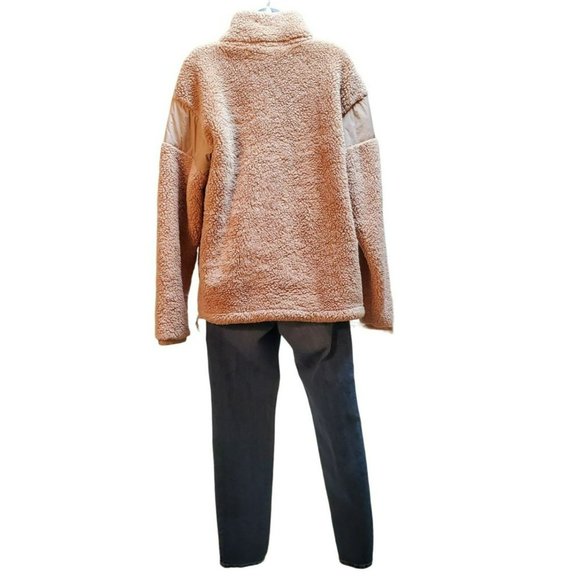 Pink Victoria's Secret Pink Peach Sherpa Fleece Fluffy Long Sleeve Half Zip Pull - Picture 3 of 5